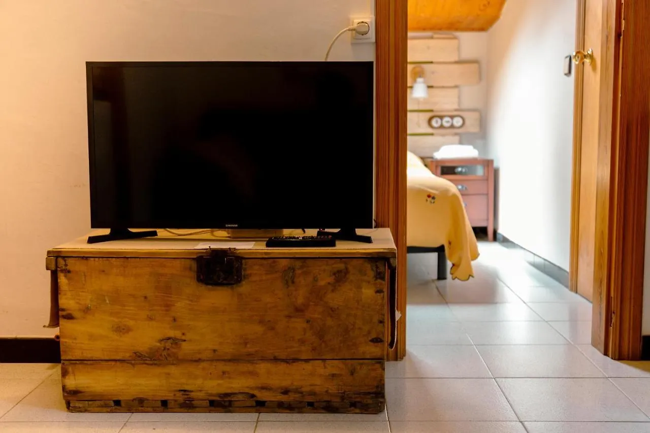 Petit Estudi Apartment Ribes De Freser